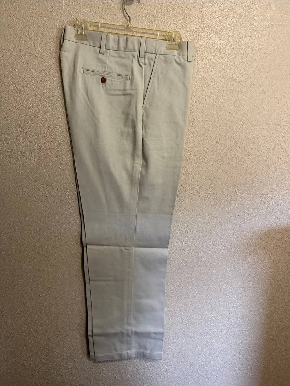 Farah Classic Men's Khaki Flat-Front Pants - Light Khaki